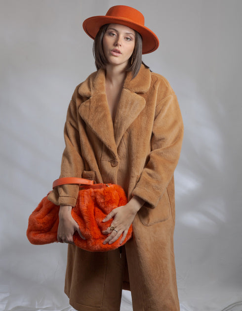 Manteau Long fausse fourrure